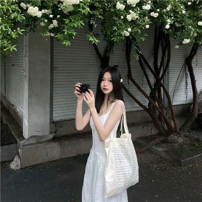 戏子们：传闻操纵团